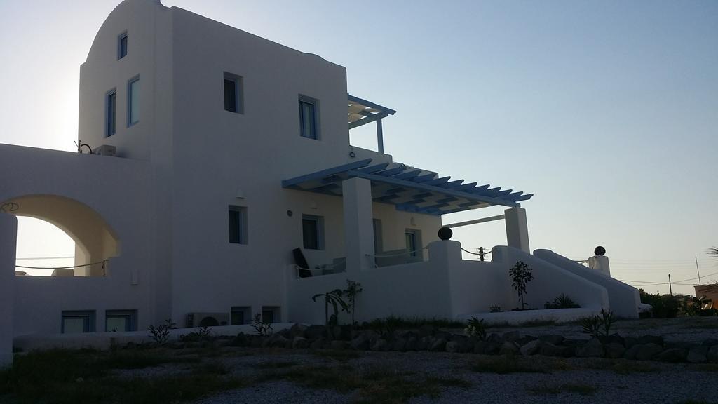 Santoxenia Luxury Villa Kamári Chambre photo