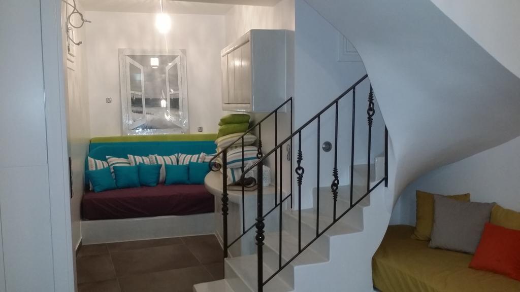 Santoxenia Luxury Villa Kamári Extérieur photo